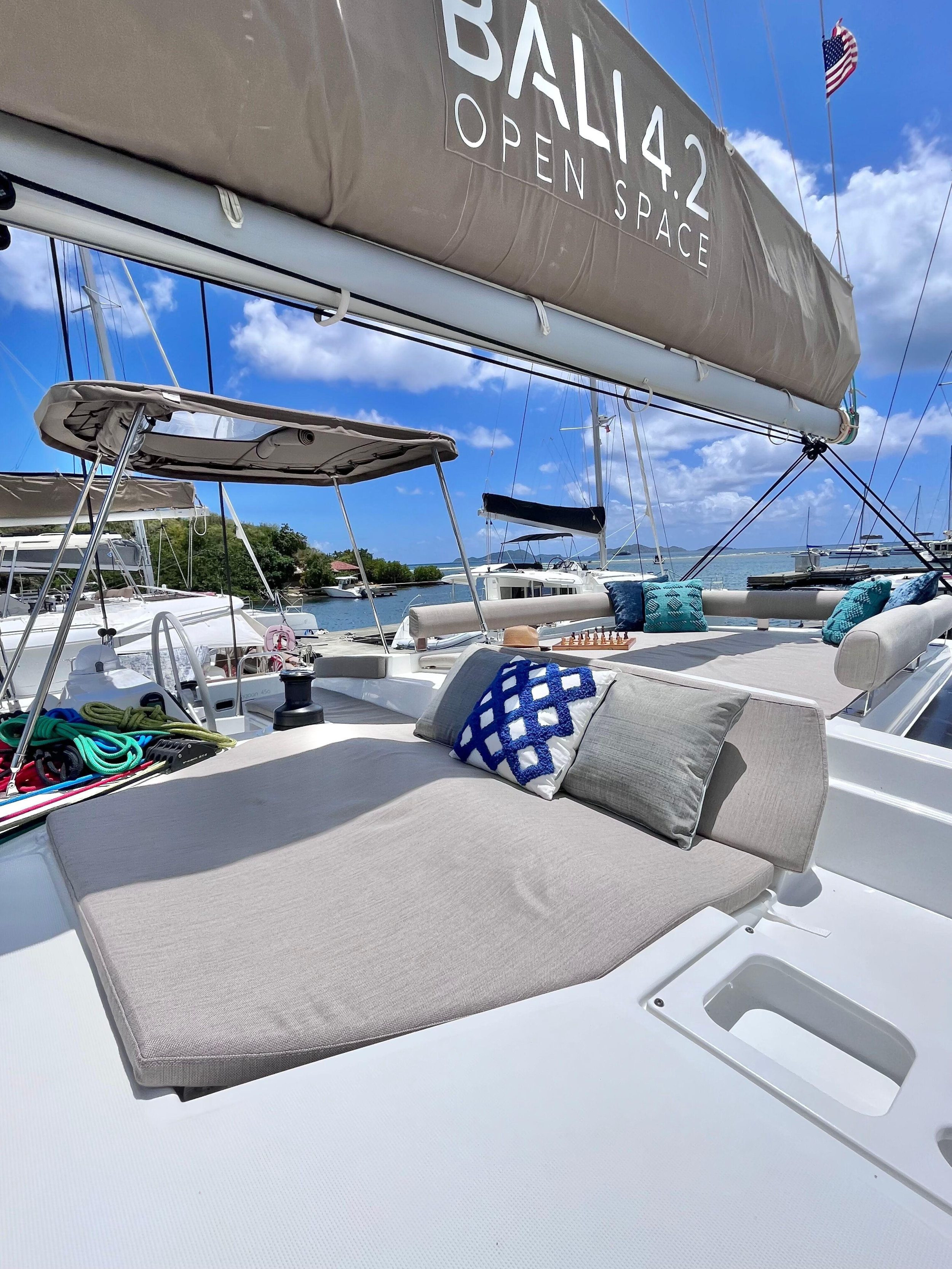 Photo #4 - Bali 4.2 (Hard Deck) in Parham Town - 61999