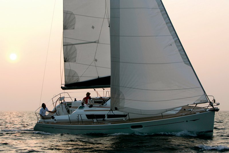 Photo #3 - Sun Odyssey 36i (Celeste) en Lavrion - 61647