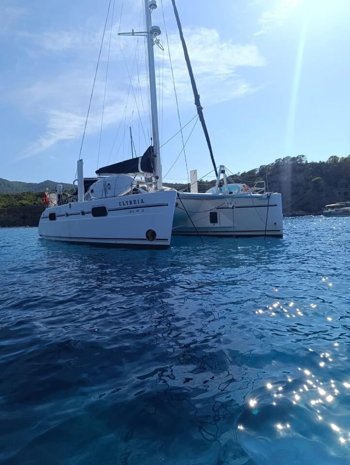 Photo #4 - Catana 431 (Ultreia) in Andratx - 61747