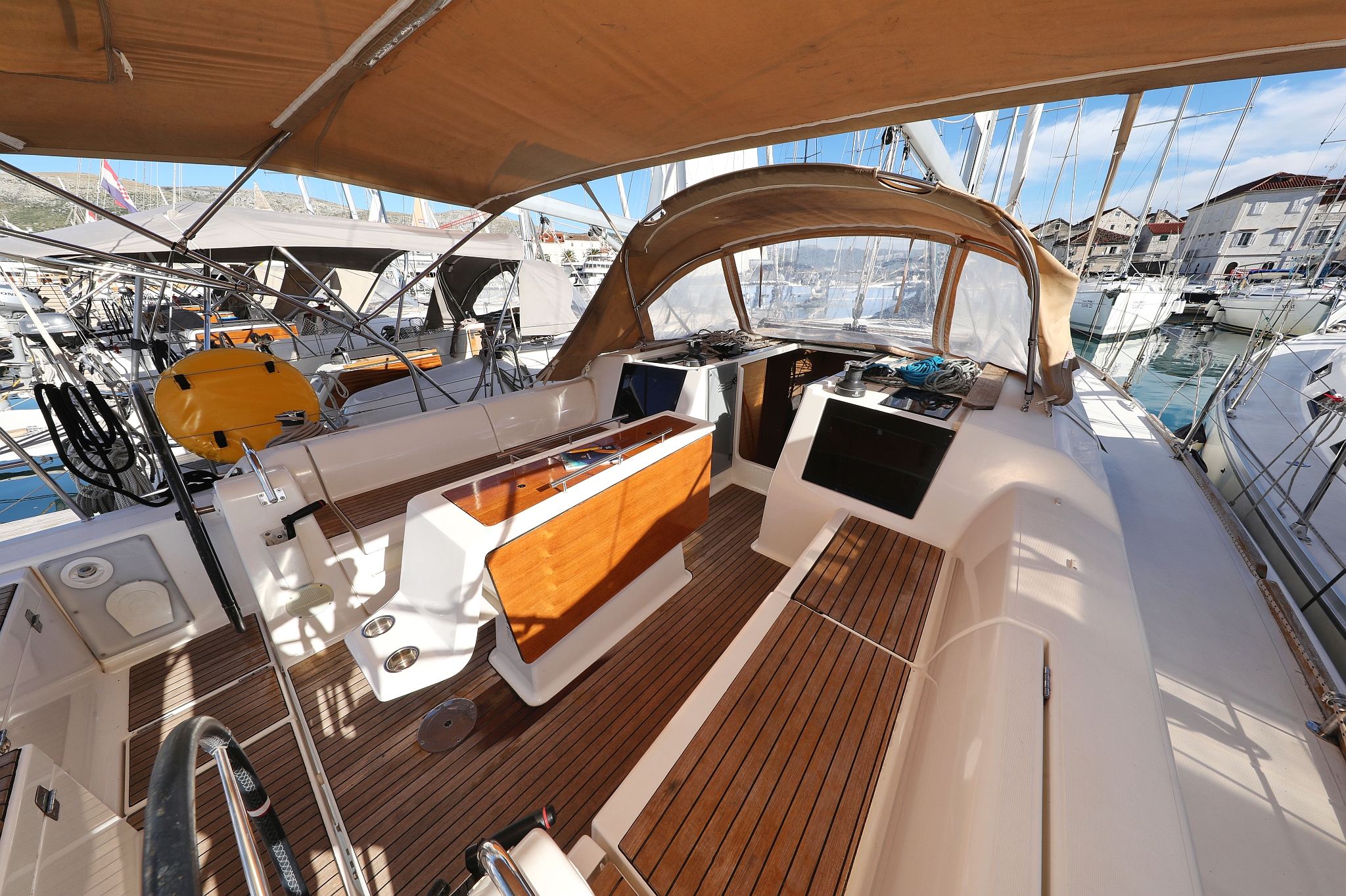 Photo #6 - Dufour 412 GL (Delta) in Trogir - 43973