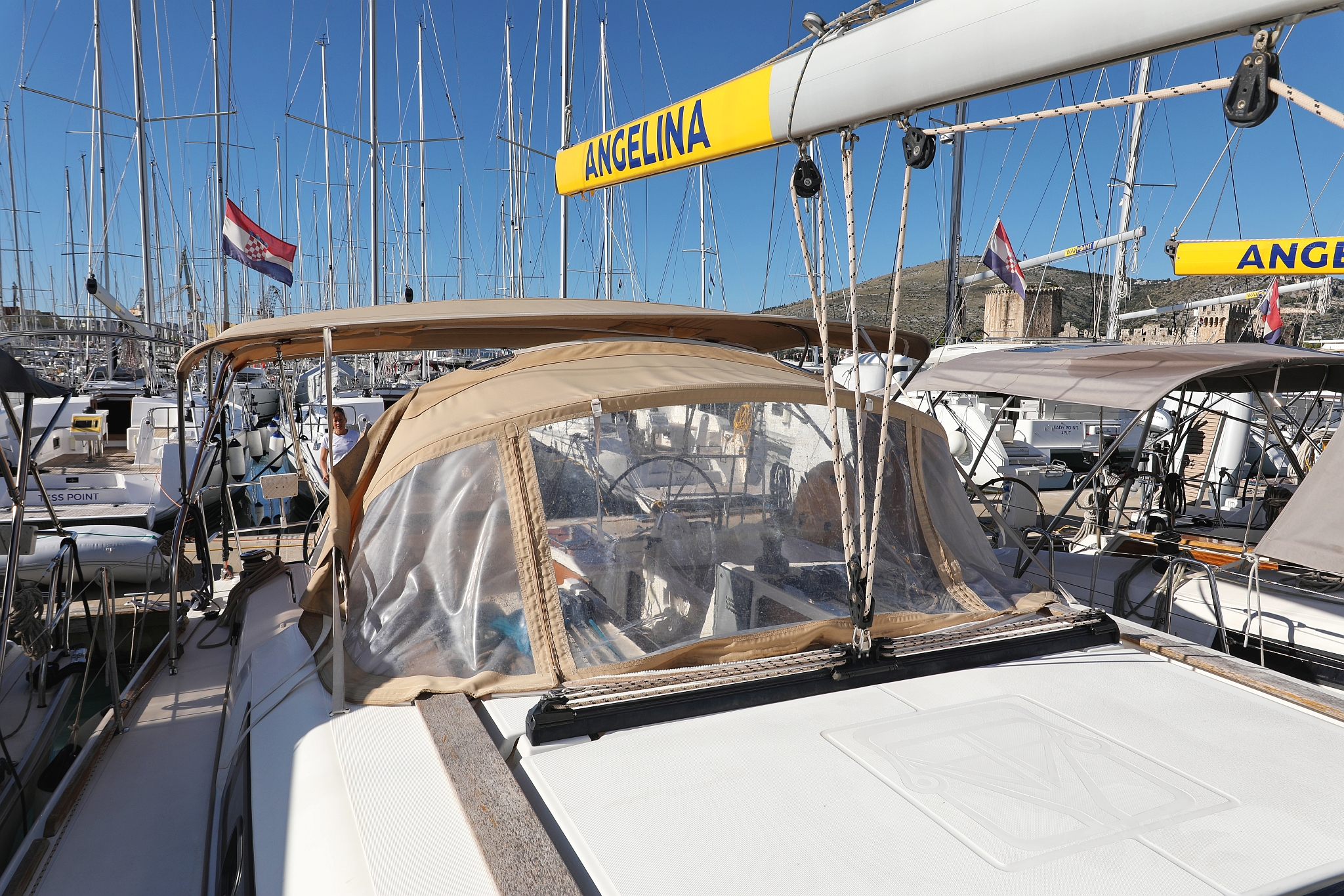 Photo #12 - Dufour 412 GL (Delta) in Trogir - 43973