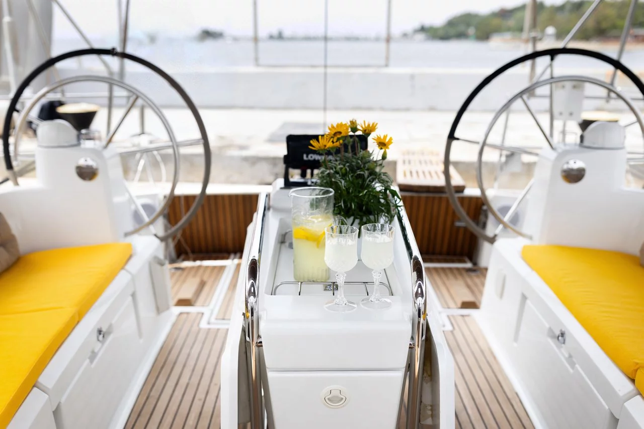 Sun Odyssey 469 (Lemon)  - 4