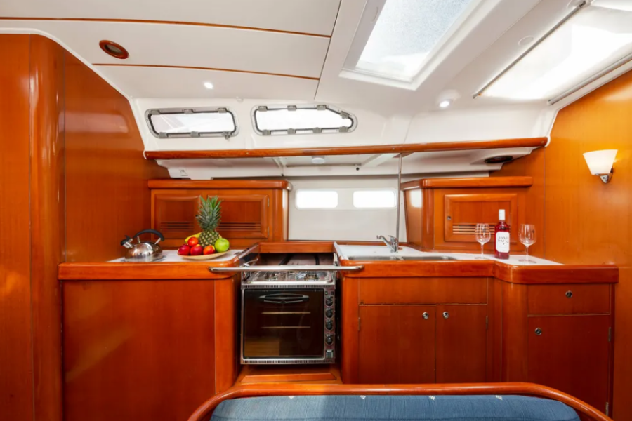 Photo #8 - Oceanis 423 (Thalassa) in Preveza - 61796