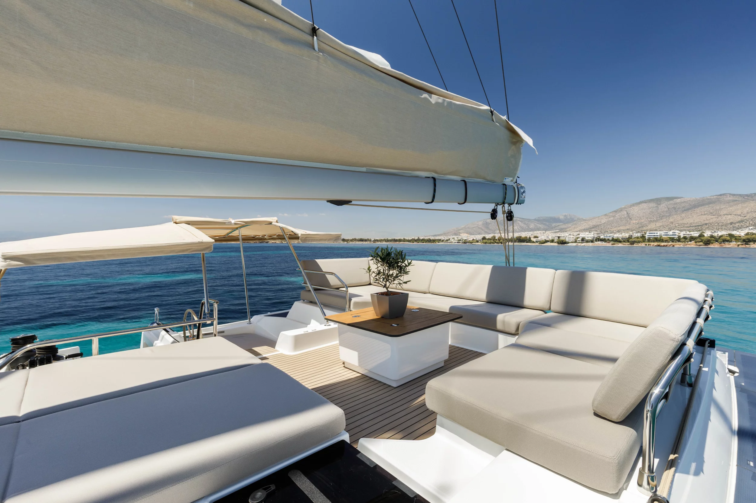 Fountaine Pajot Tanna 47 - 5 + 1 cab. (Nerida)  - 8
