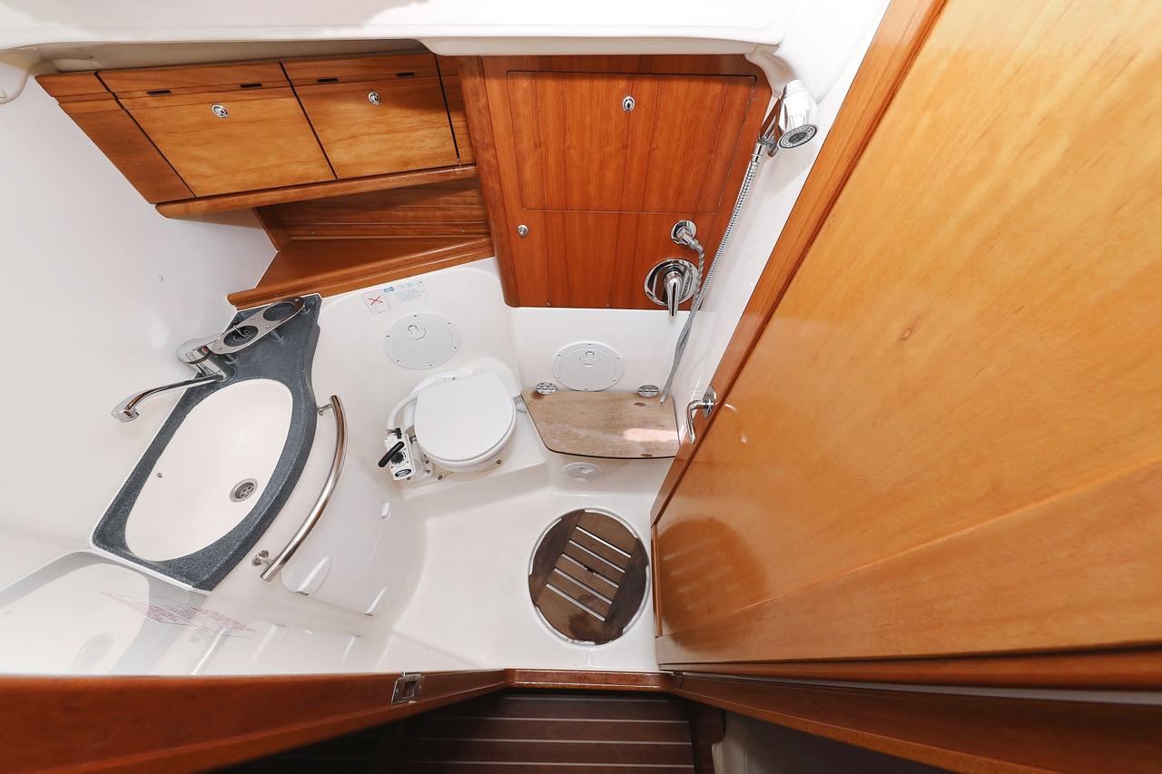 Photo #28 - Bavaria 50 Cruiser (Fortunal) in Zara - 44016
