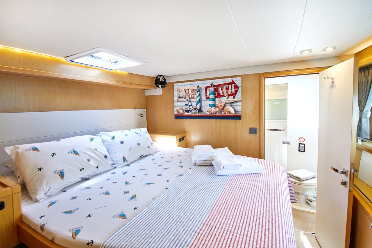 Photo #11 - Lagoon 52 F - 4 + 2 cab. (CT1) in Fethiye - 62028