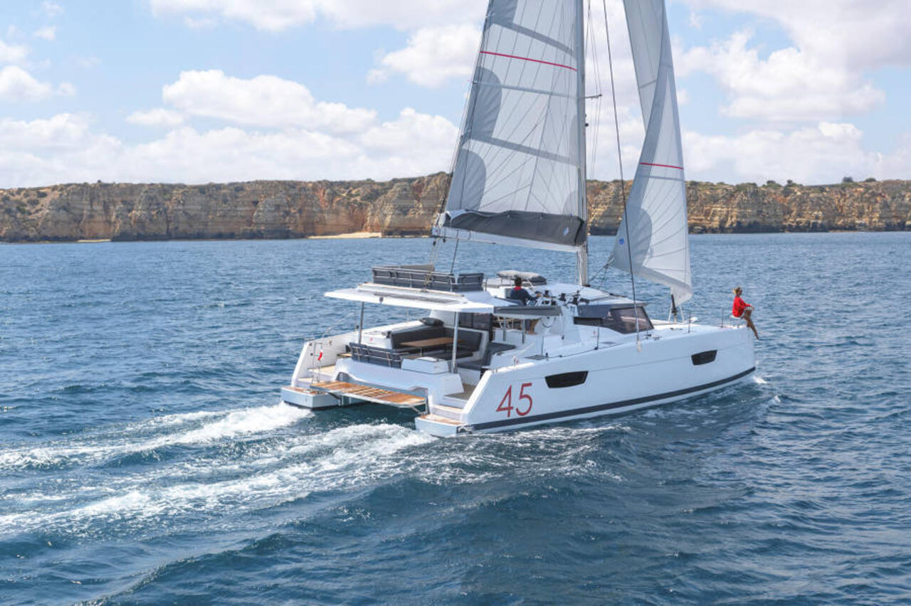Photo #1 - Fountaine Pajot Elba 45 - 4 cab. (Ia Orana) in La Rochelle - 61824