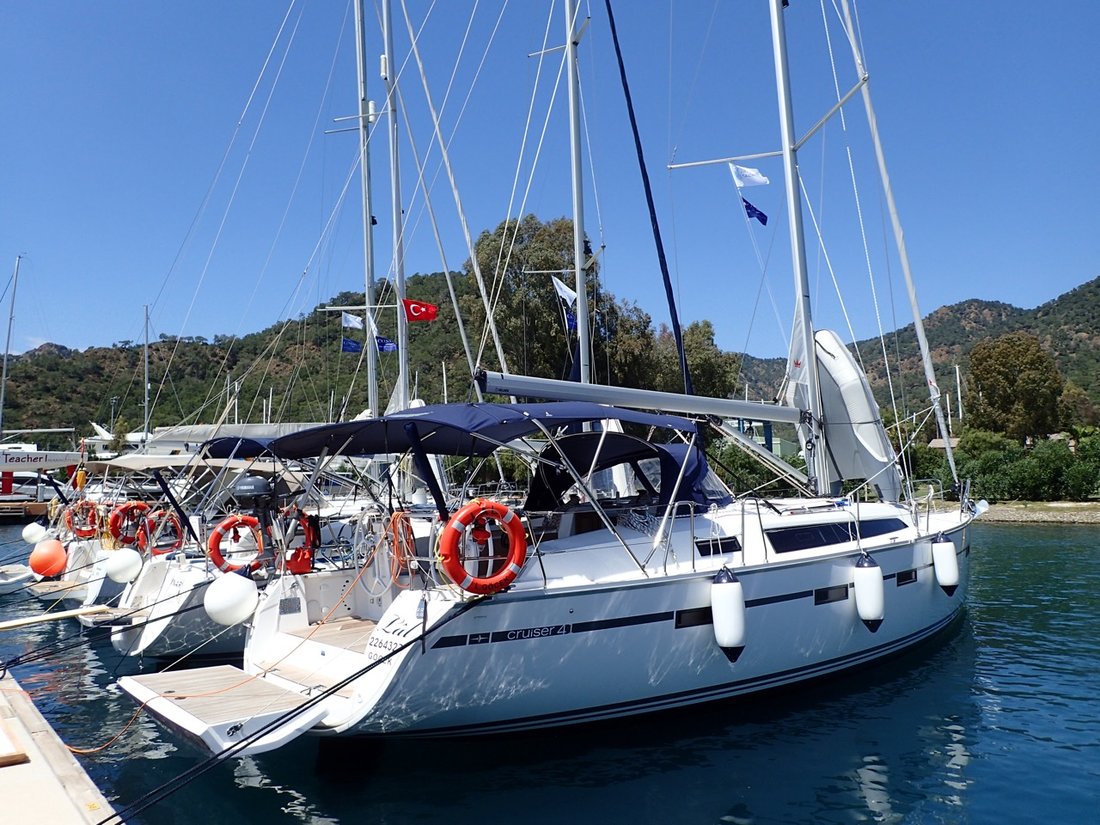 Photo #4 - Bavaria Cruiser 41 - 3 cab. (Lal) in Gocek - 44048