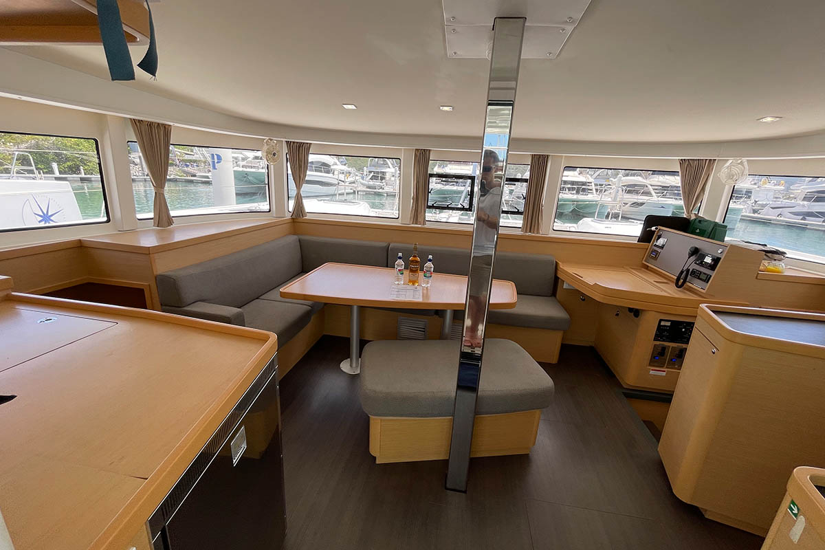Photo #14 - Lagoon 42 - 3 + 1 cab. (Moana) en Nanny Cay - 44075