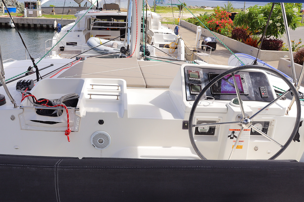 Photo #5 - Lagoon 450 F - 4 + 2 cab. (LIBERTAS DS (ex. Thor)) en Nanny Cay - 44078