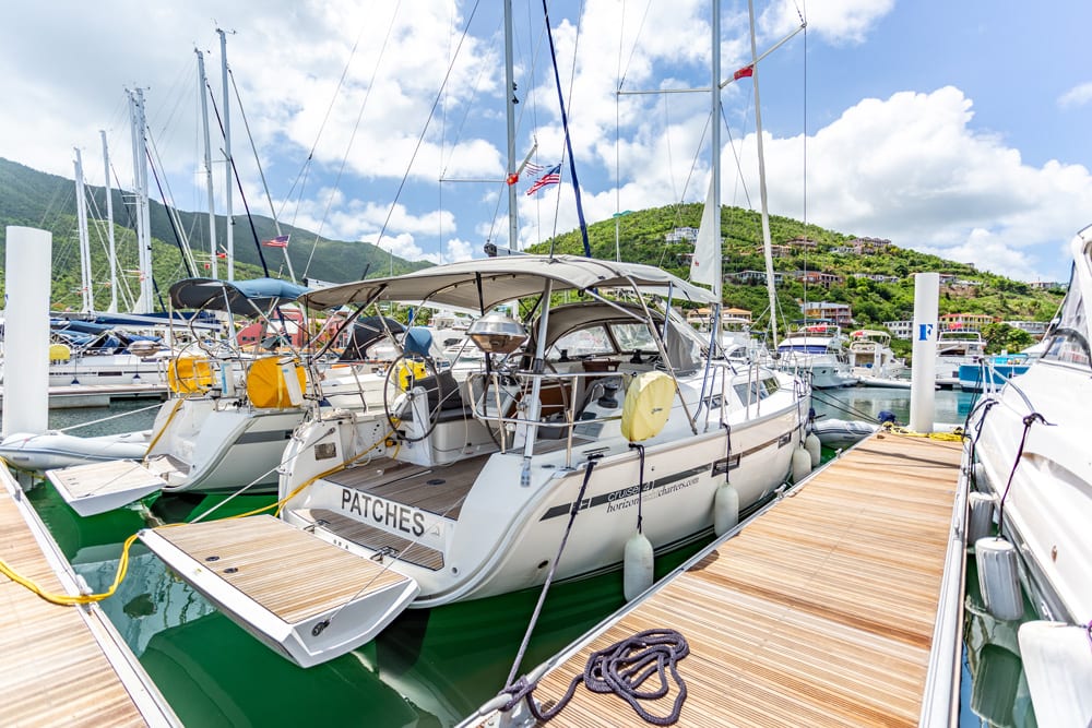 Photo #4 - Bavaria Cruiser 41 - 2 cab. (Patches) in Laguna Blu - 63161