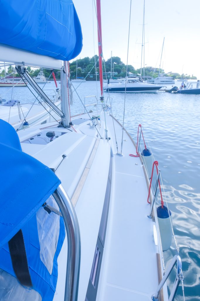Photo #6 - Sun Odyssey 419 - 3 cab. (Makin Memories) in Laguna Blu - 63162
