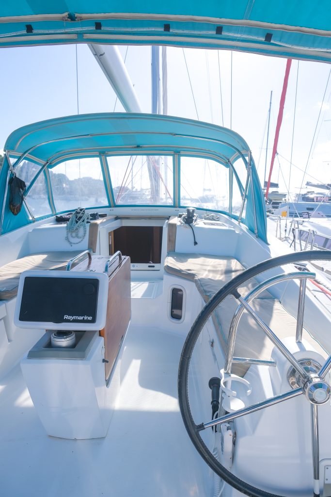 Photo #5 - Sun Odyssey 44 DS (Sea Wolf) en Laguna Azul - 63163