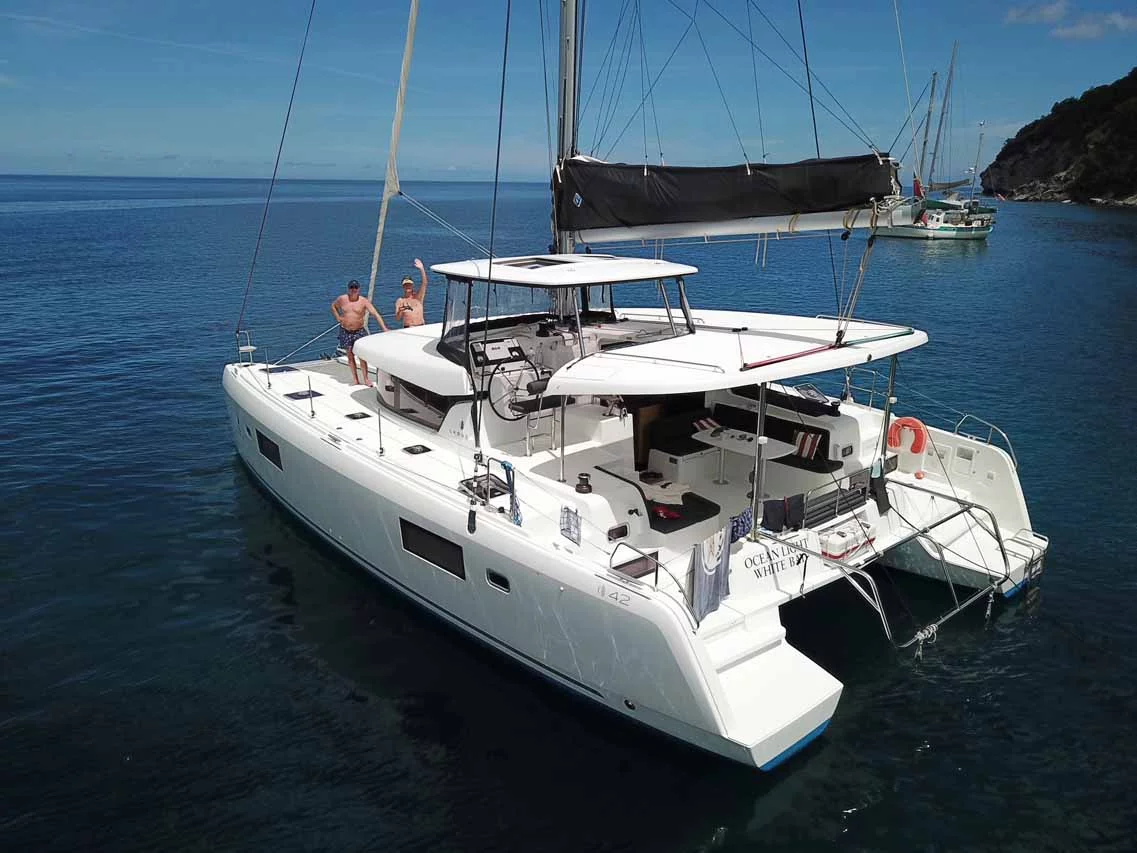 Lagoon 42 - 4 cab. (Ocean Light)  - 2