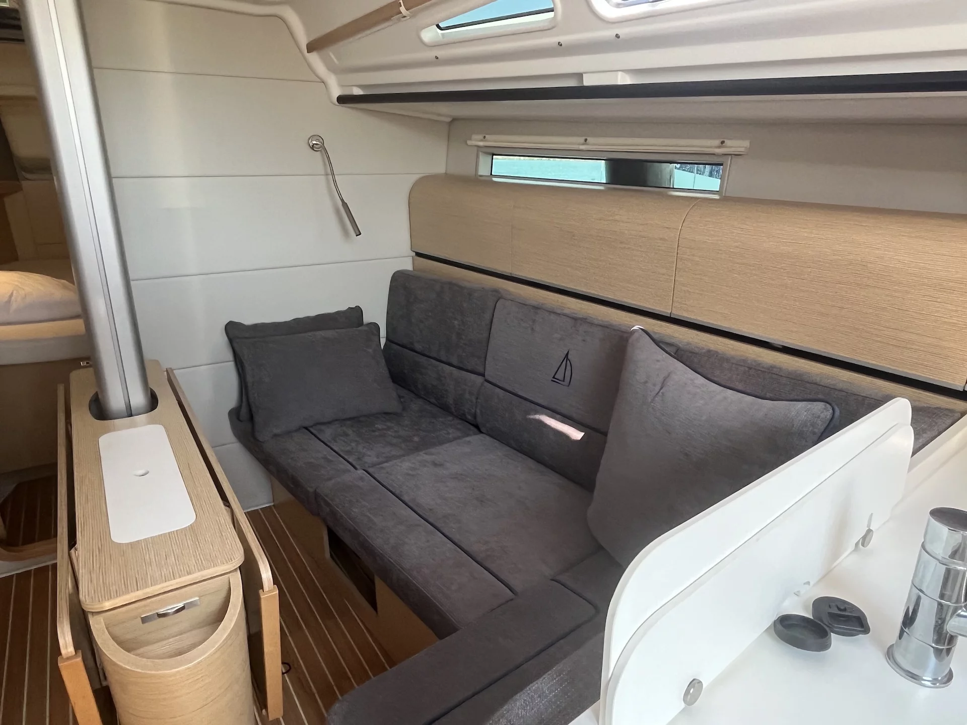 Dehler 38 SQ (Forest Gump)  - 10