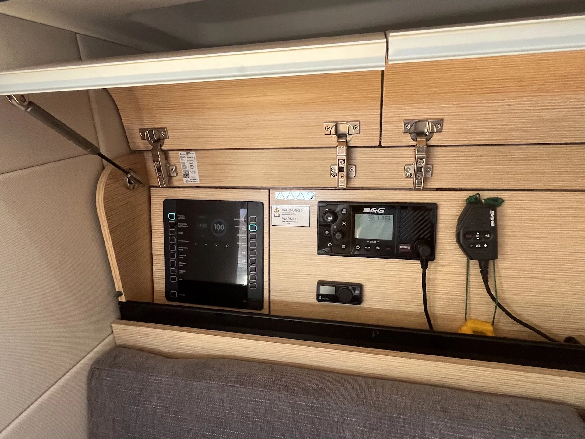 Dehler 38 SQ (Ship Happens)  - 11