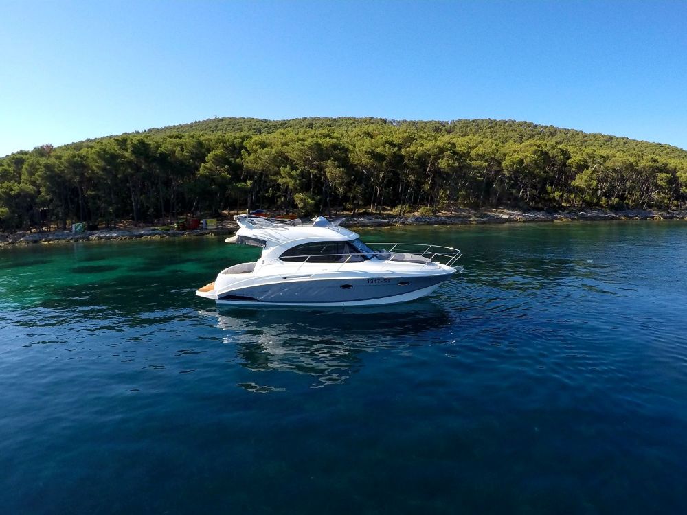 Photo #6 - Antares 30 (Lumar) in Split - 44099