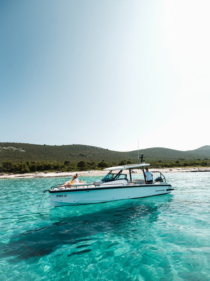 Photo #2 - Axopar 29 Sun Top (Axopar 29) in Zadar - 63246
