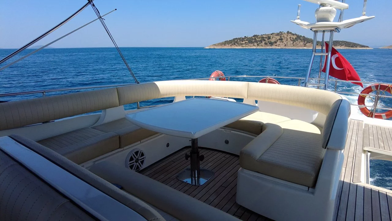 Princess 20M (Mako)  - 14