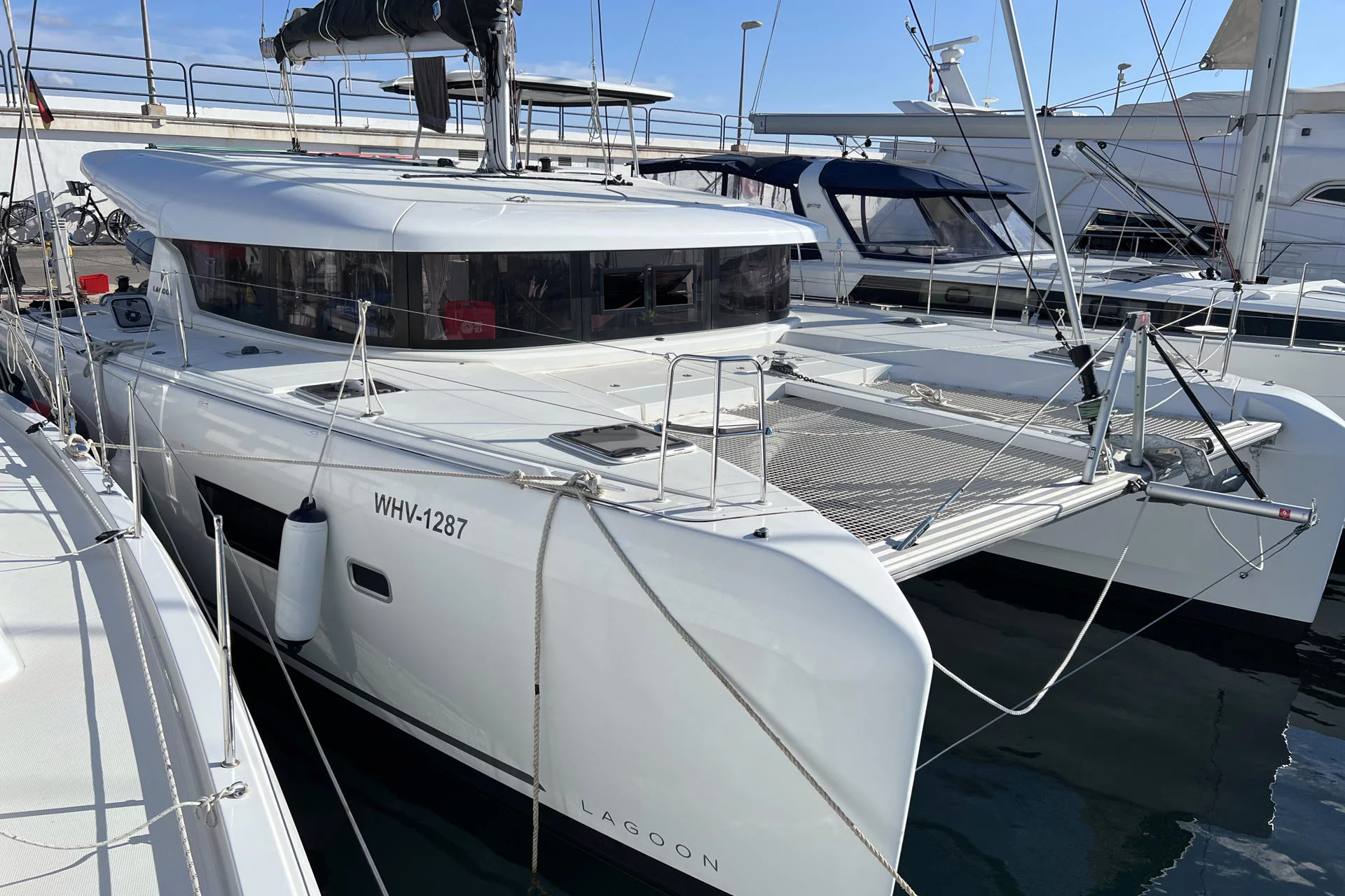 Lagoon 42 - 4 cab. (Moonlight)  - 6