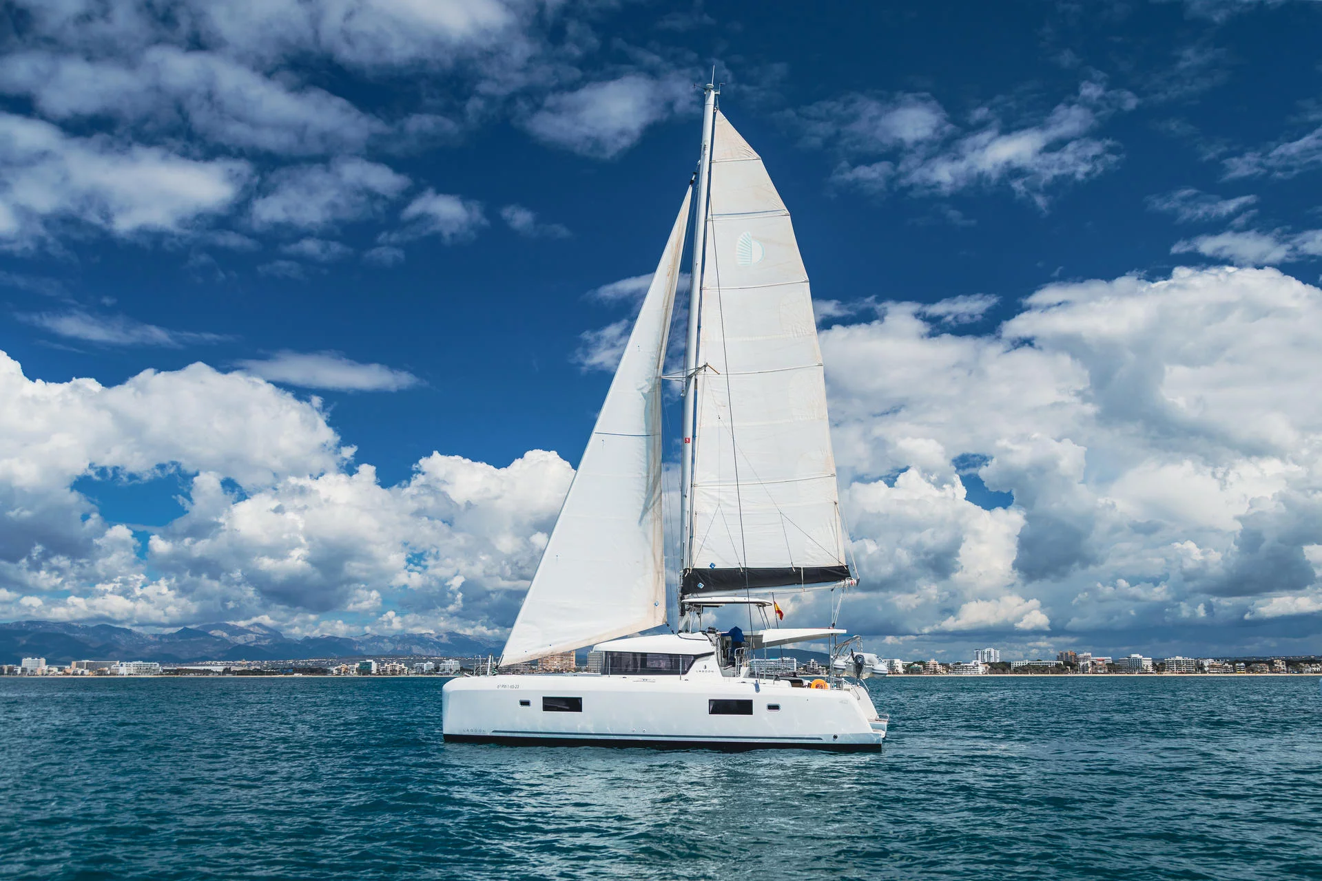 Lagoon 42 - 4 cab. (Moonlight)  - 7
