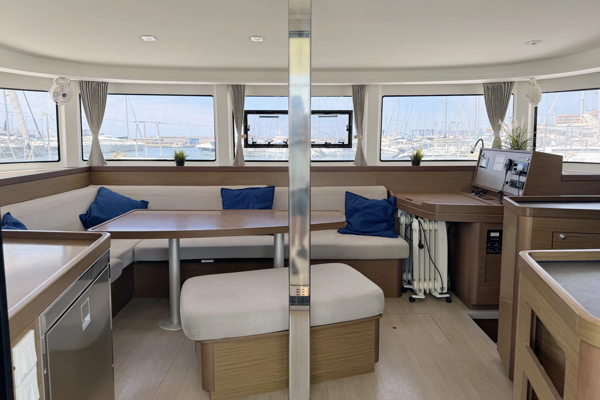 Lagoon 42 - 4 cab. (Moonlight)  - 13