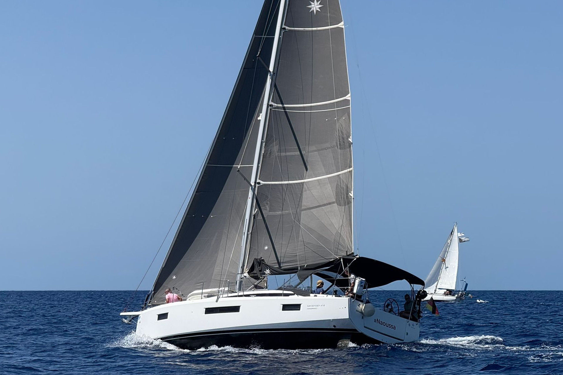 Photo #6 - Sun Odyssey 410 - 3 cab. (Naoussa) in Palma - 63601