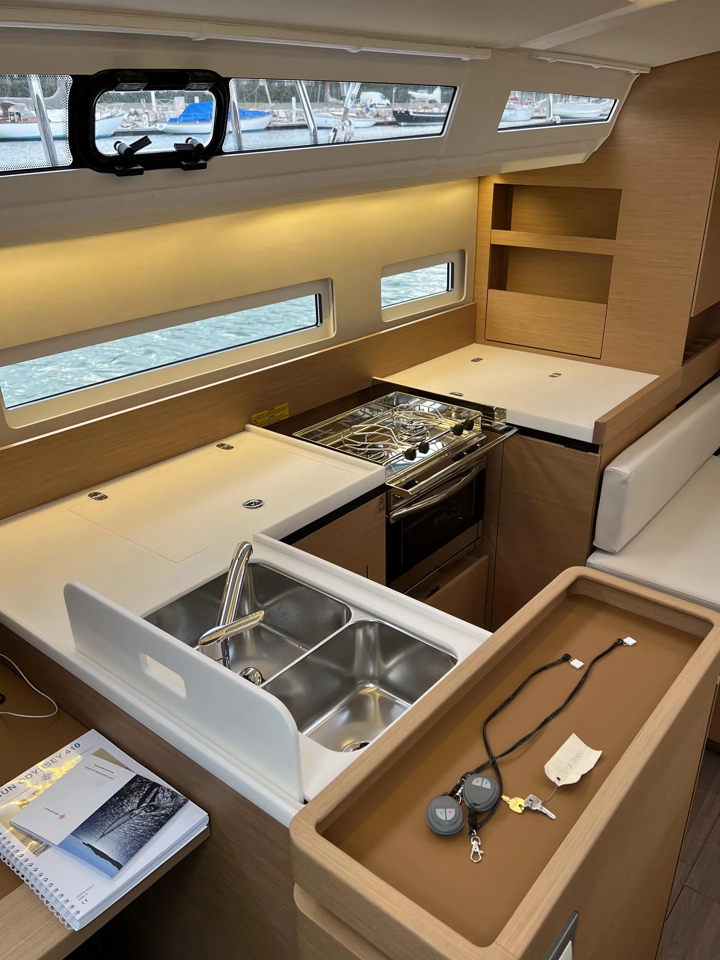 Sun Odyssey 410 - 3 cab. (Naoussa)  - 11