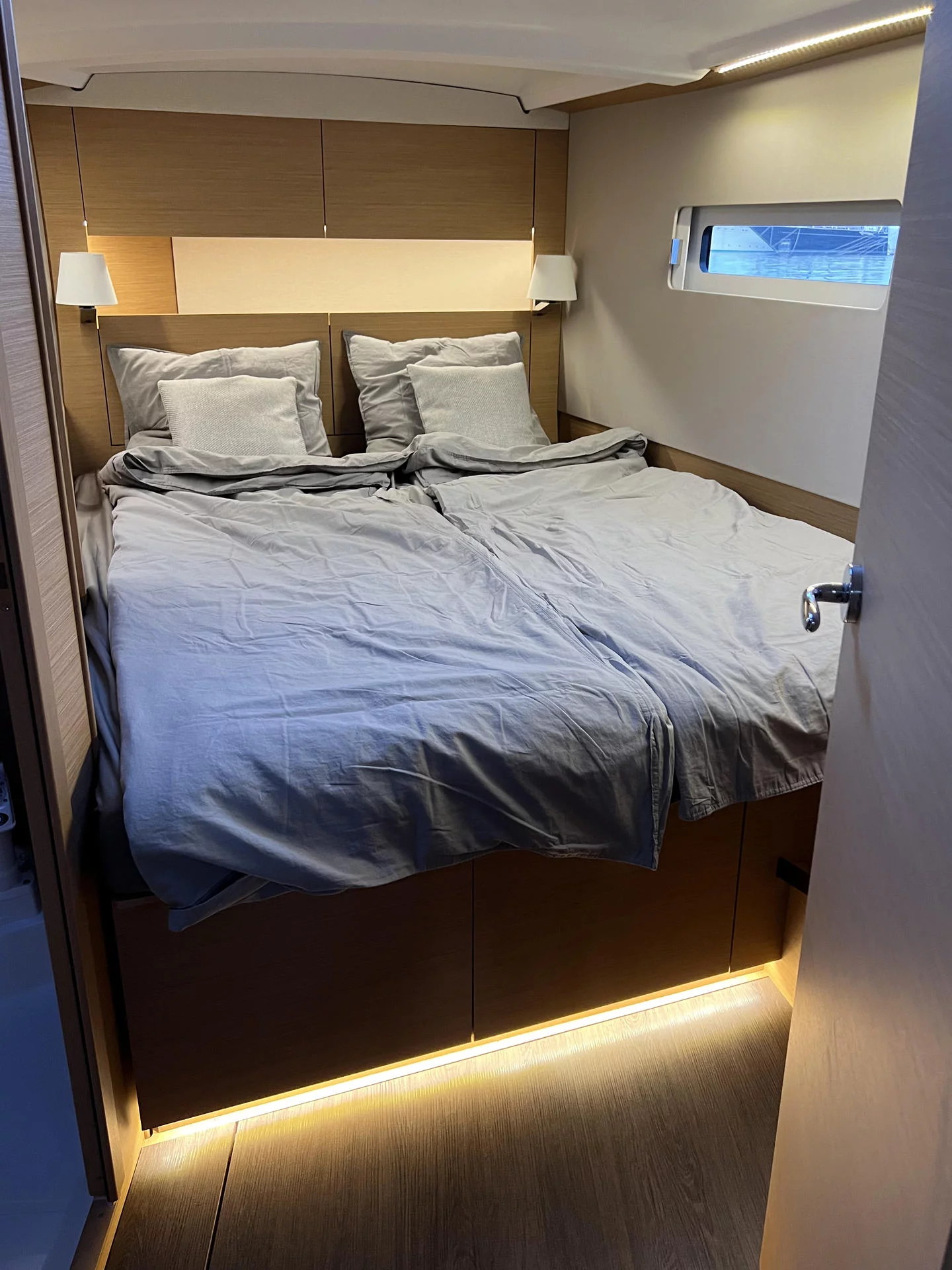 Sun Odyssey 410 - 3 cab. (Naoussa)  - 12