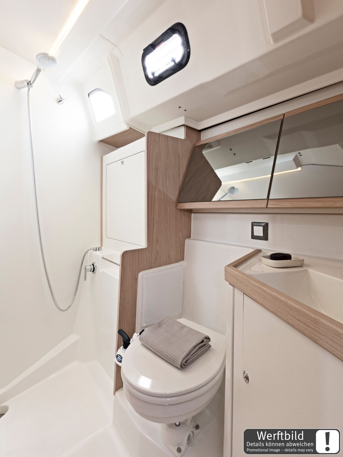 Photo #17 - Oceanis 46.1 (Paula) en Palma - 63415