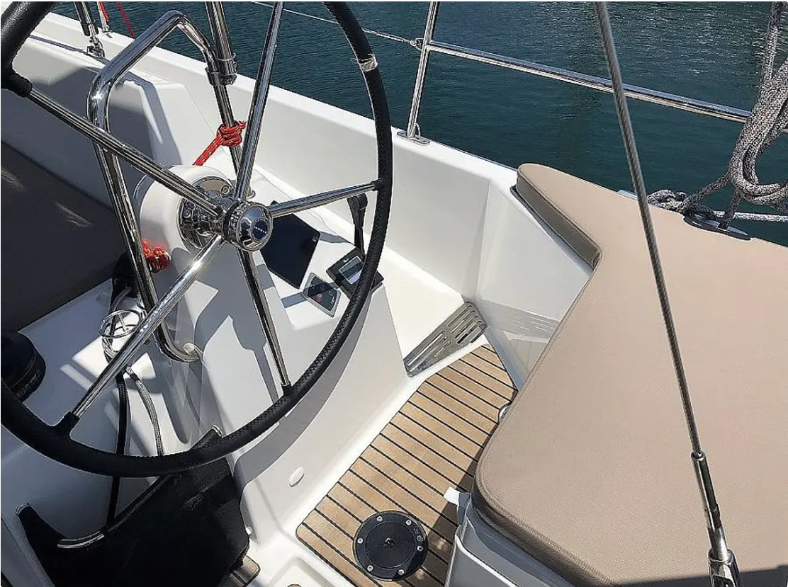 Photo #7 - Sun Odyssey 440 (Tikal III) en Lefkada - 63602