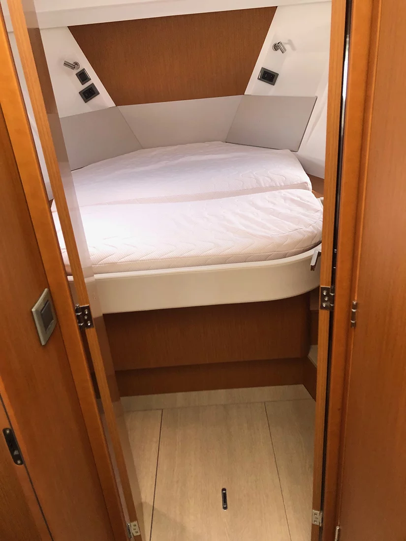 Swift Trawler 35 (Max)  - 12