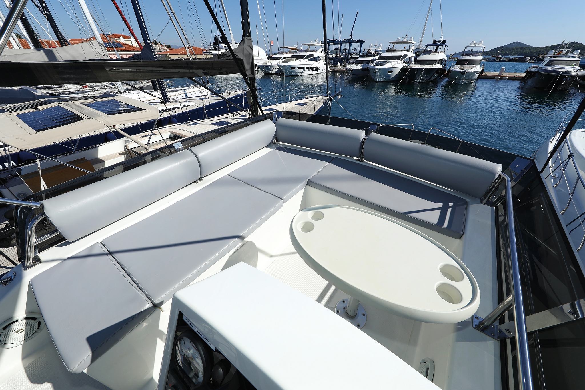 Photo #6 - Futura 40 Grand Horizon (Nanda) in Krk - 63623