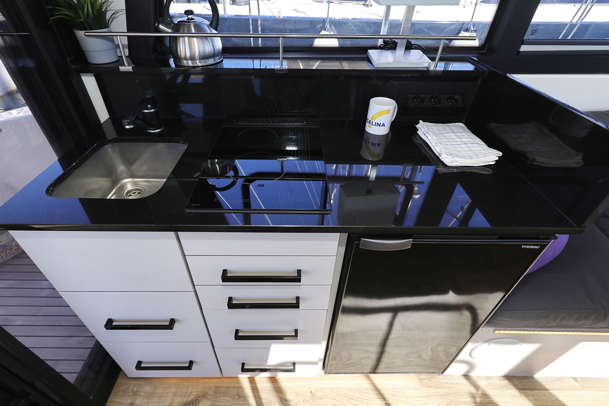 Photo #16 - Futura 40 Grand Horizon (Nanda) in Krk - 63623