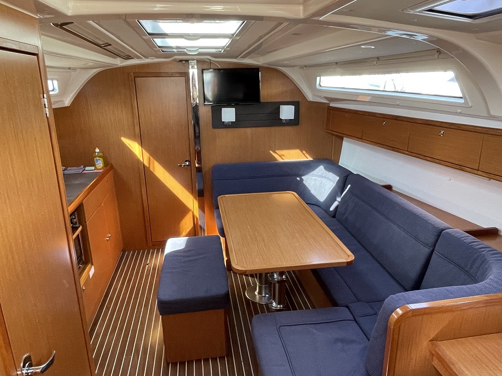 Photo #10 - Bavaria Cruiser 41 - 3 cab. (Rebecca) in Sukosan - 44159