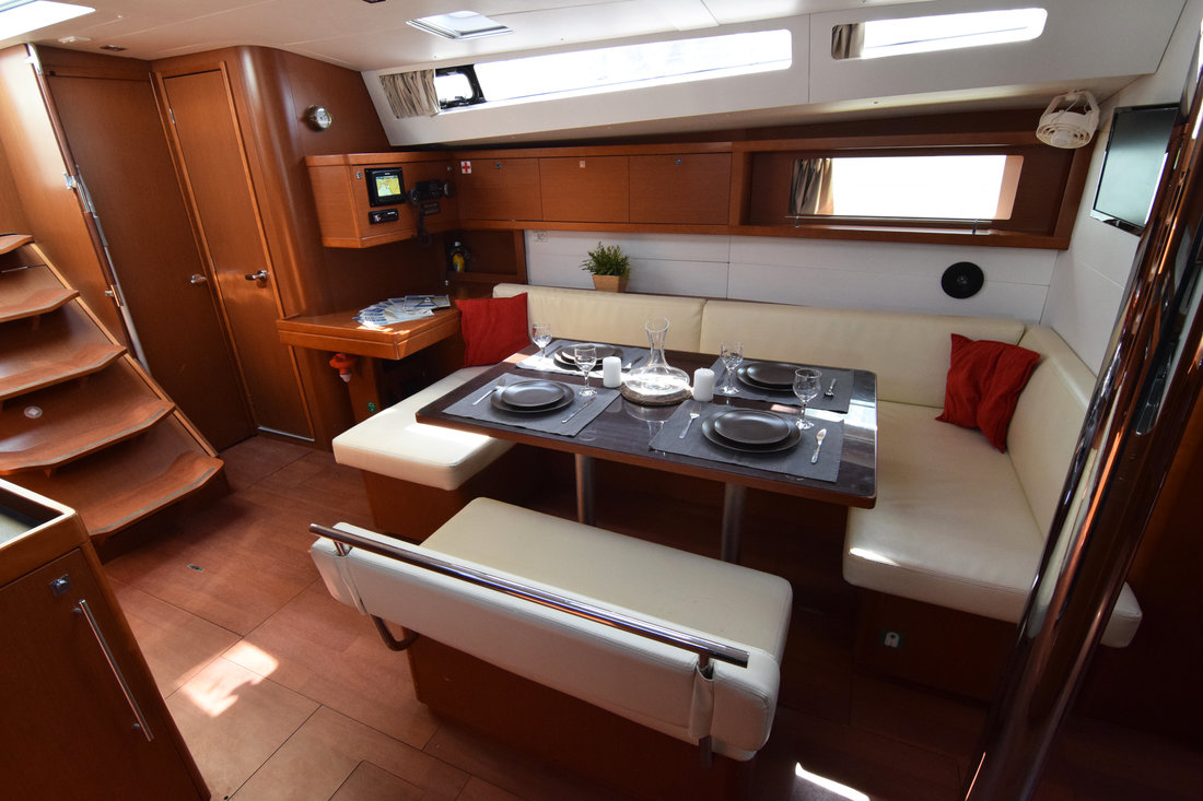Photo #8 - Oceanis 48 - 5 cab. (Butterfly) en Corfú - 44187