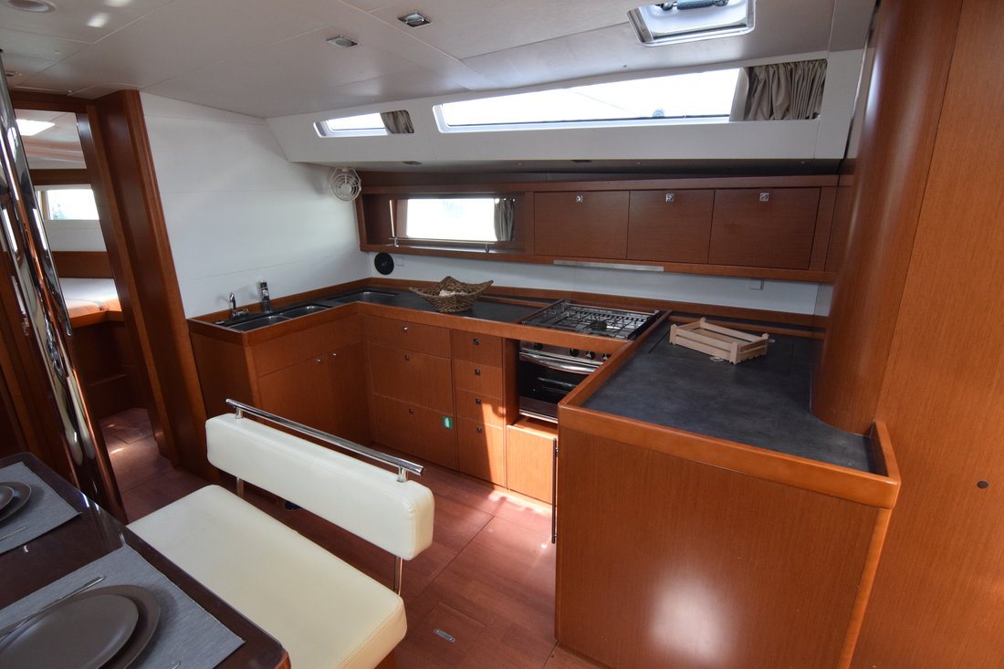 Photo #9 - Oceanis 48 - 5 cab. (Butterfly) en Corfú - 44187