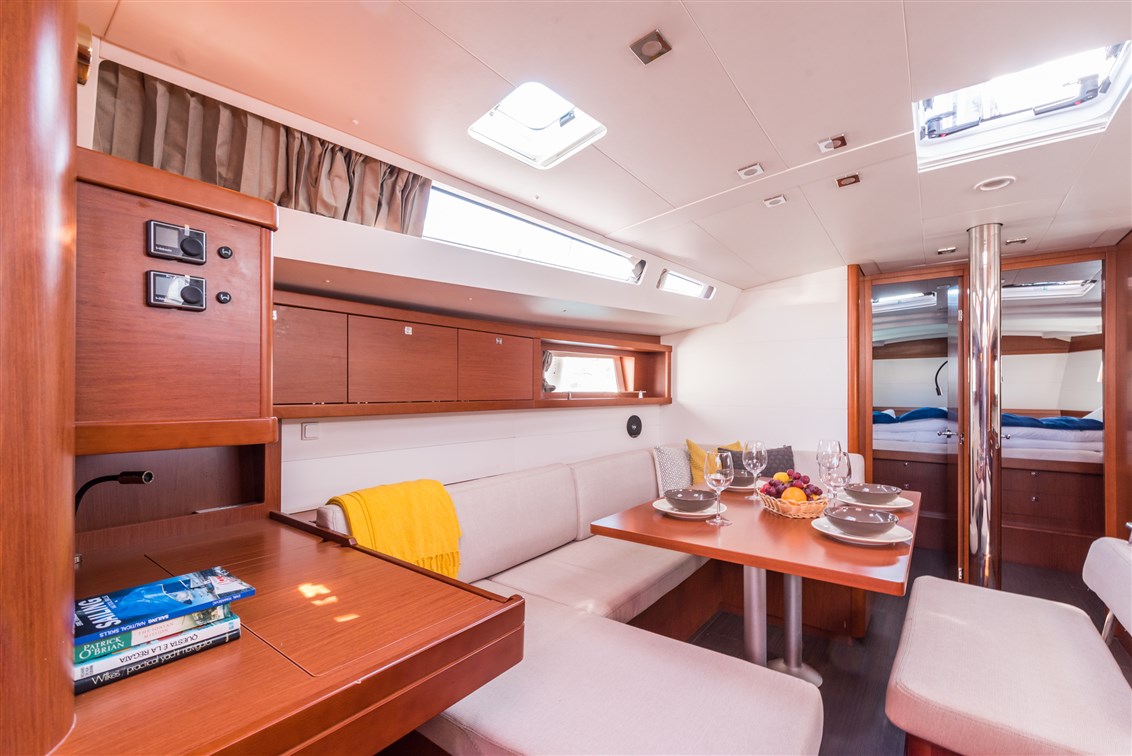 Photo #14 - Oceanis 48 - 4 cab. (Flou) en Split - 44202