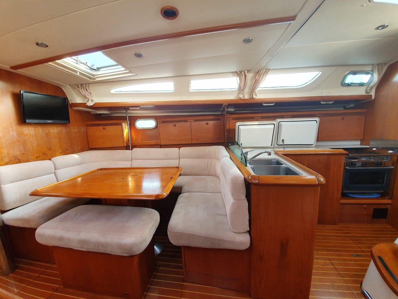 Photo #4 - Sun Odyssey 43 - 3 cab. (Mantiz) in Izola - 44216