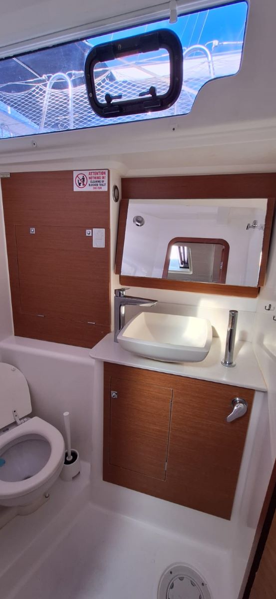 Photo #10 - Dufour 460 GL - 5 cab. (Ibis) in Trogir - 44256