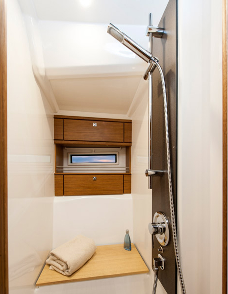 Photo #9 - Bavaria Cruiser 56 - 5 + 1 cab. (Searex) in Athen - 44264
