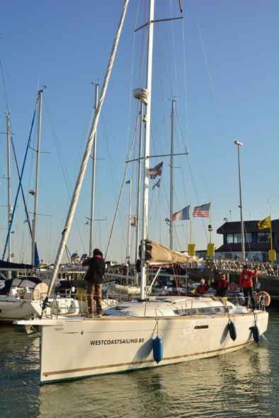 Photo #3 - Sun Odyssey 389 (Dakiri) in Nieuwpoort - 44339