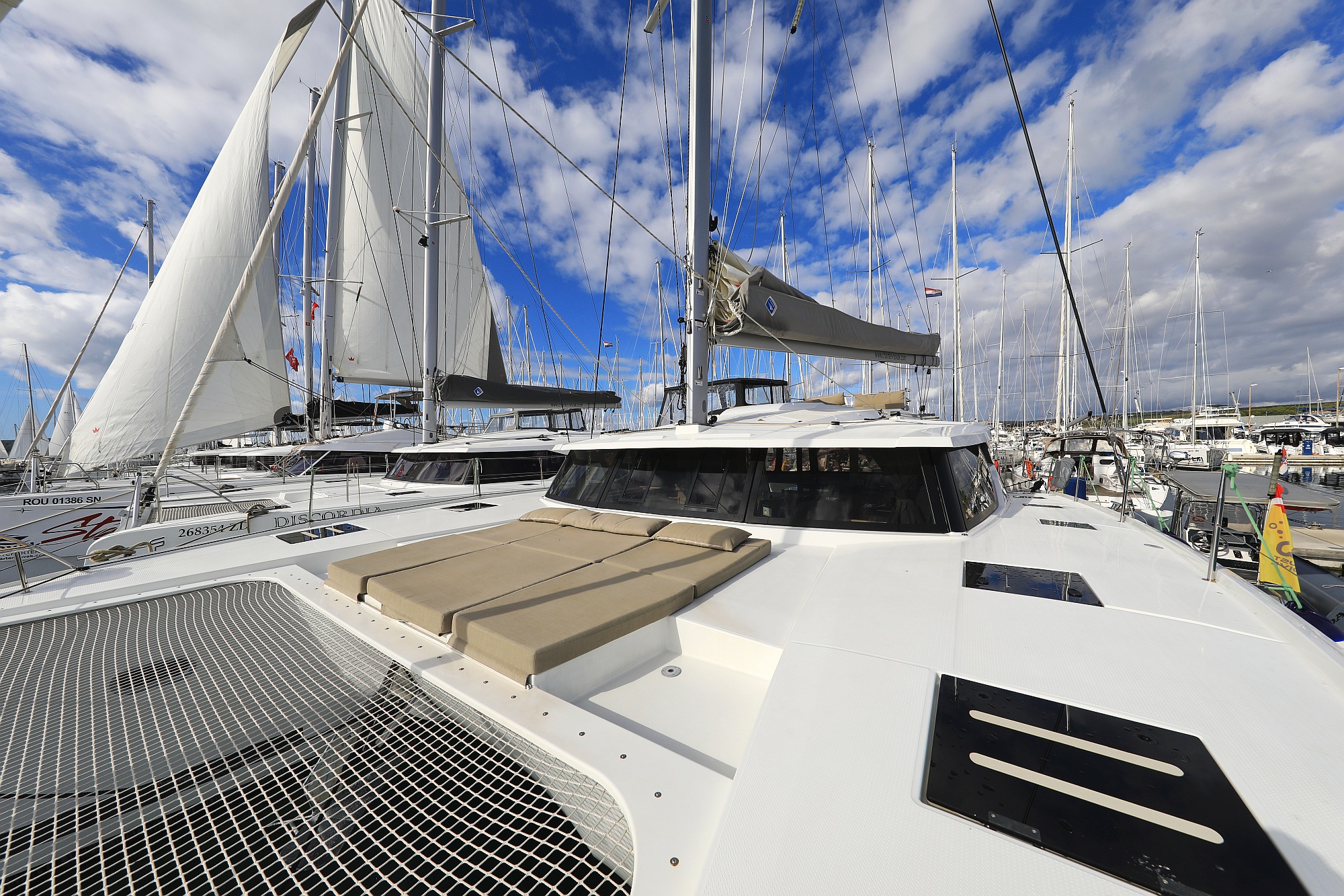 Photo #8 - Fountaine Pajot Saona 47 Quintet - 5 + 1 cab. (Aquarius) in Biograd - 44358