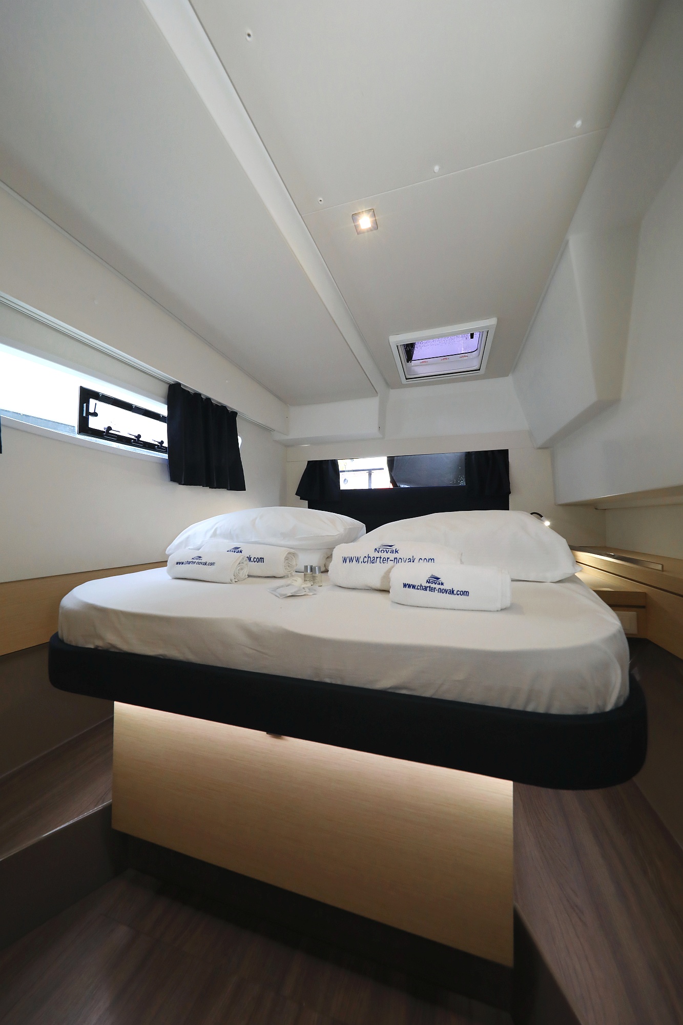 Photo #14 - Fountaine Pajot Saona 47 Quintet - 5 + 1 cab. (Aquarius) in Biograd - 44358