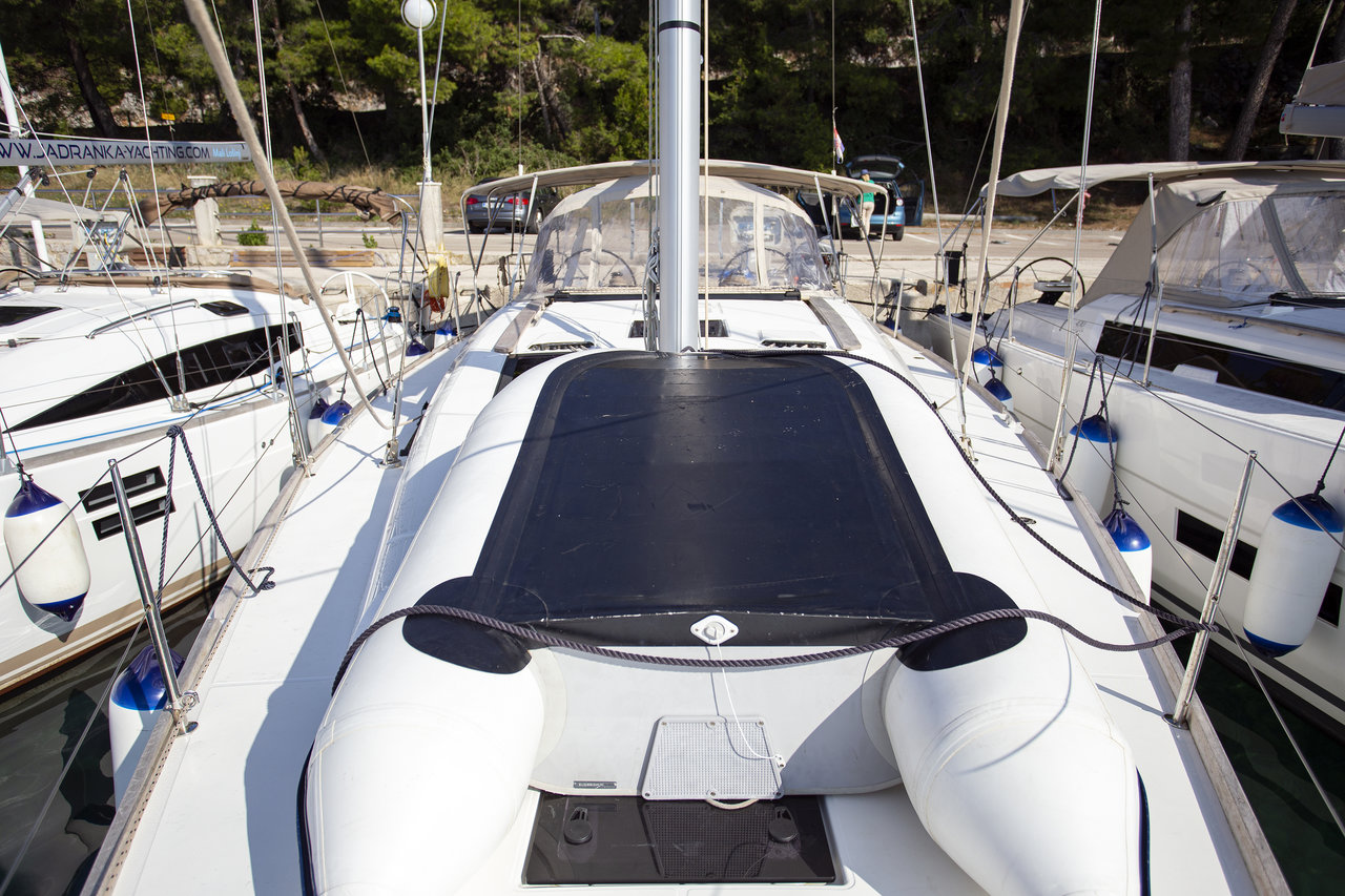 Photo #4 - Dufour 412 GL (Skyra) in Pula - 44405