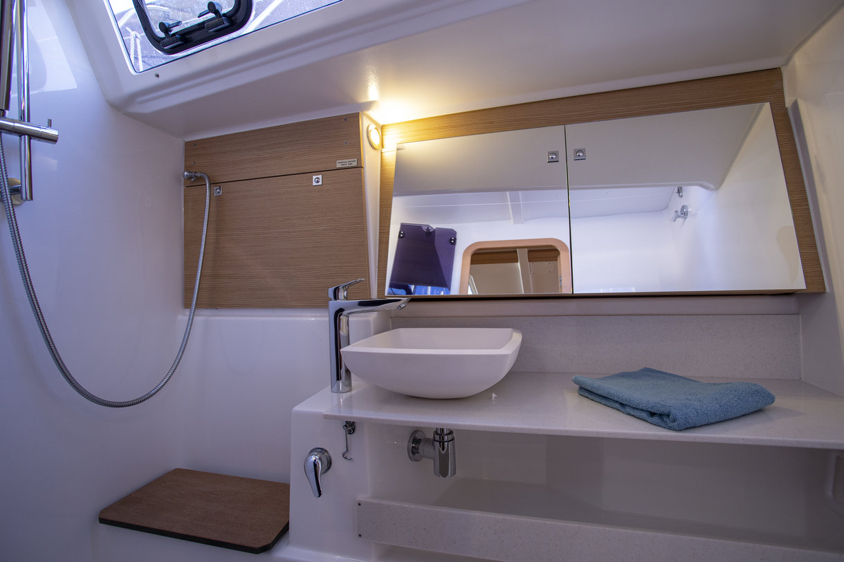 Photo #24 - Dufour 430 GL (Sea Cloud 1) en Pula - 44406