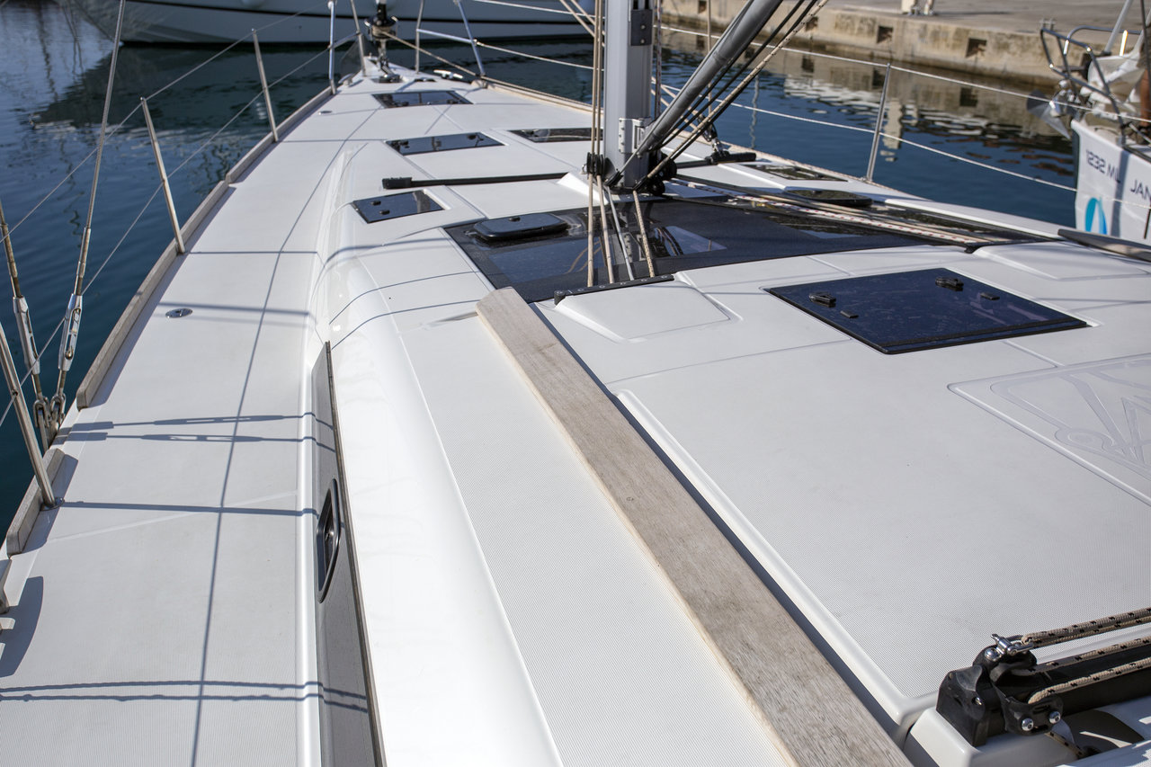 Photo #8 - Dufour 460 GL (Mincipesa) en Pula - 44408