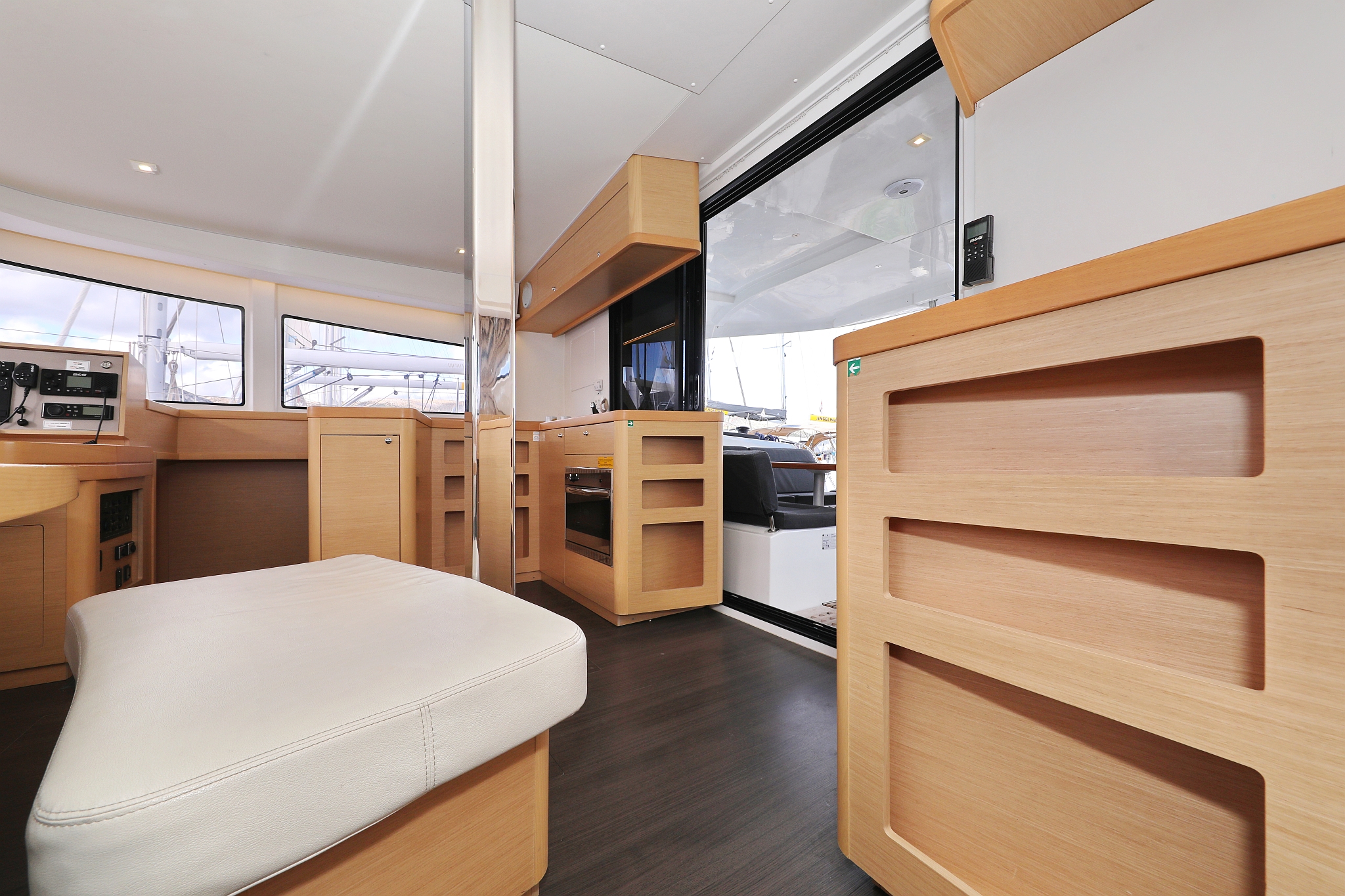Photo #18 - Lagoon 42 - 4 + 2 cab. (Demi Doux) in Trogir - 44442