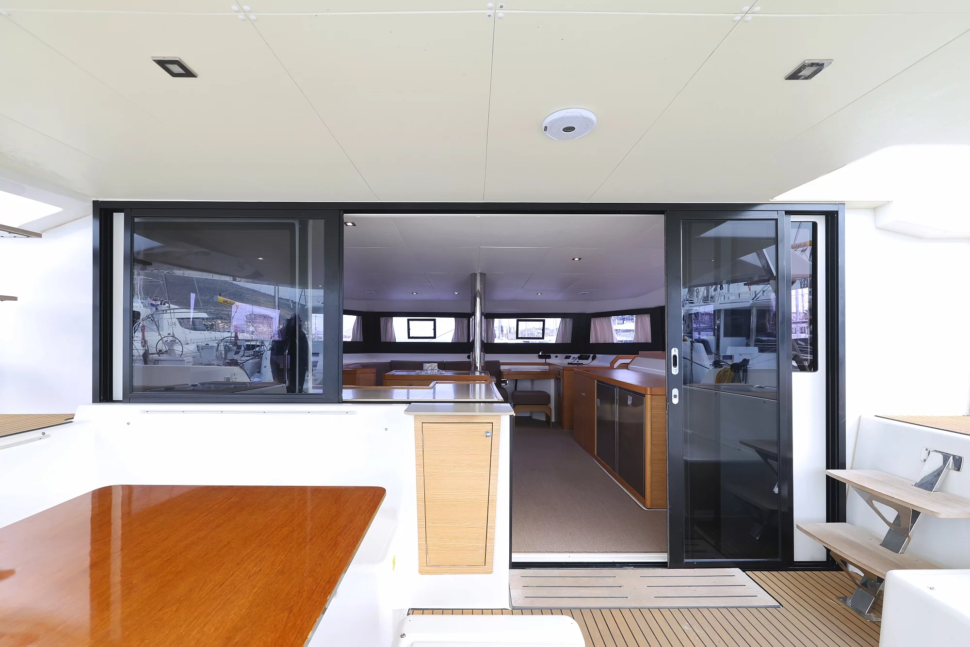 Dufour 48 Catamaran - 5 + 1 cab. (Make Me Yours)  - 49