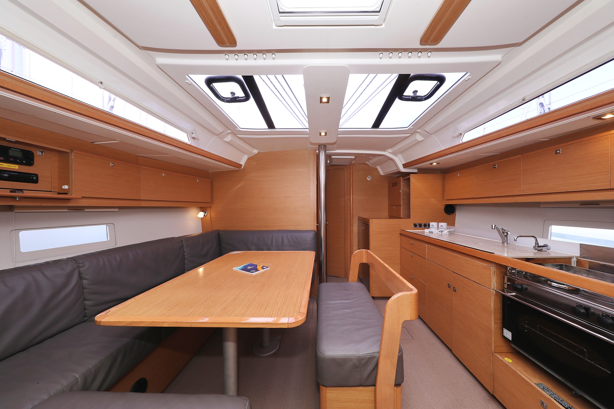 Photo #13 - Dufour 430 GL (Adriatic Office) en Trogir - 44445